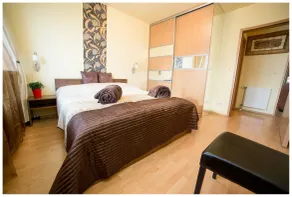 Arpad Bridge Apartments - Chambre