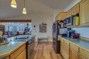 Hat Island Home w/ Stunning View & Wraparound Deck - Interiör
