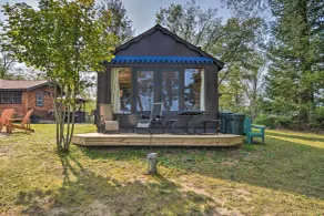 Cabin on Rush Lake w/ Bar, Grill & Kayaks! - Innvendig