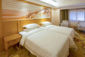 Days Inn by Wyndham Fuzhou Mingcheng - Rum