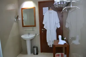 The Old School Self Catering - Badrum