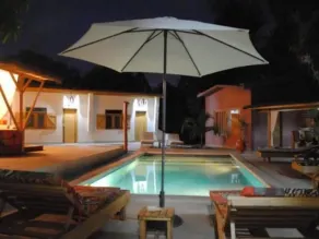 B & B Teranga Warang - Piscina