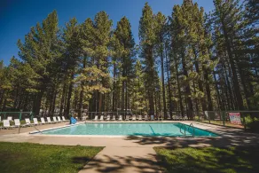 Tahoe Valley Campground - Piscina