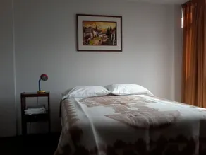 Royal Sweet Dreams Airport B&B - Zimmer
