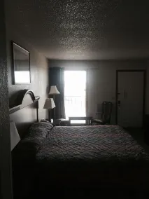 Country Inn Bolivar - Zimmer