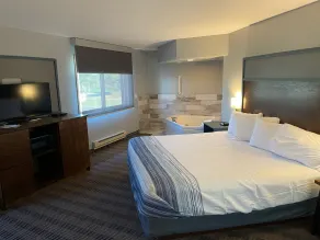 AmericInn by Wyndham Ladysmith - Rom