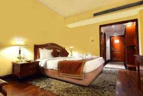 The Bristol - Room