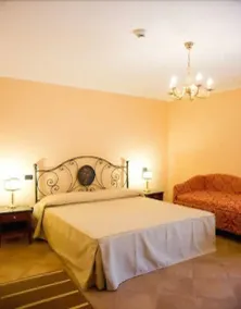 Agostiniana Hotel - Zimmer