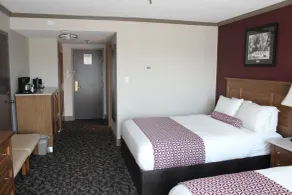 The Royal Anne Hotel - Room