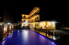 Shreem Resort - Pool