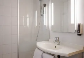 B&B HOTEL Marseille Centre Vieux Port - Salle de bain