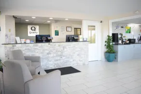 Quality Inn Manning I-95 - Lobby
