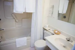 Clansman Motel - Baño