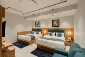 Hotel Sparsh Town - Room