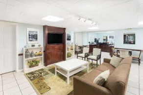 Super 8 by Wyndham Lithonia - Hall
