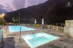 Bhotekoshi Heli Resort and Spa - Pool