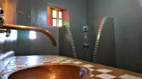 R´Mila Medina Fez - Badezimmer
