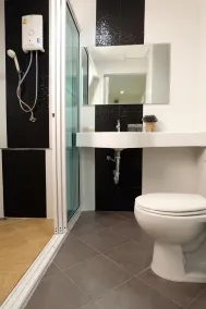 Area 69 (Don Muang Airport) - Bathroom