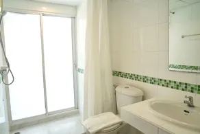 The View Residence - Baño