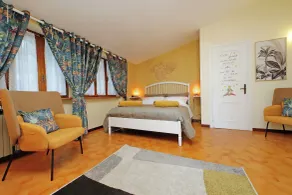 Villa Gisi Guest House - Room