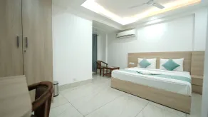 CORPORATE STAYS-Golf Course Road - Chambre