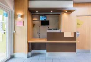 B&B HOTEL Colmar Vignobles Ouest - Réception
