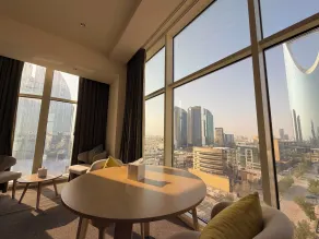 فندق صنداي العليا سويتس Sunday Hotel Al Olaya Formerly Novotel Suites Riyadh Centre - Vue de la chambre