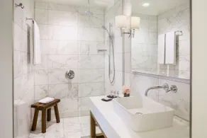 Andaz Napa, By Hyatt - Bathroom
