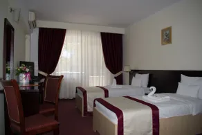 Hotel Europolis - Room
