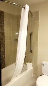 Comfort Inn & Suites Mansfield - Baño