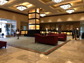 True 1BR Balcony Suite with Strip View at MGM Signature - Recepción