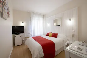 Hôtel Biney, Rodez - Chambre