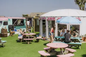 Three Mile Beach - Restaurante