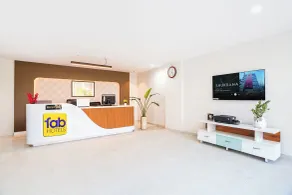 FabHotel Shukrana Stays - Resepsjon
