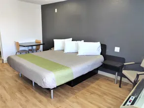 Studio 6-Fresno, CA - Extended Stay - Zimmer