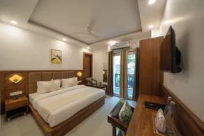 Perfectstayz Premium Mystic falls with Rooftop Pool & Cafe - Habitación