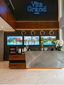 Vita Grand Hotel - Reception