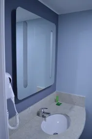 Ibis Styles Porto Alegre Centro - Baño