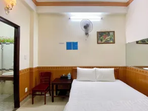 Thanh Bình Hotel - Habitación