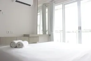 Homey Designed 3BR at Gateway Pasteur Apartment By Travelio - Zimmer