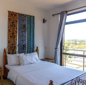 Lilac Elevate Inn - Room