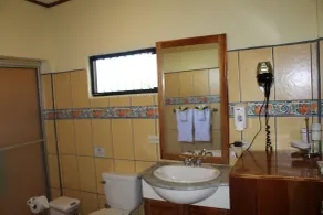 Banana Bay Marina - Baño
