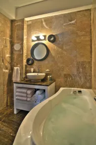 Althea Kalamies Luxury Villas - Bathroom