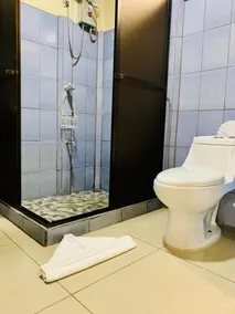Cabinas Arenal Home - Badezimmer