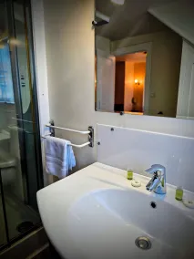 Le conquérant - chambres meublées - Barfleur - Værelse