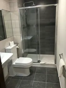 Ox Hotel Manchester - Baño