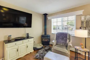 Hot Tub & Fire Pit: Serene Clifton Retreat! - Interiør