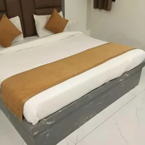 Hotel Taj Holiday - Chambre