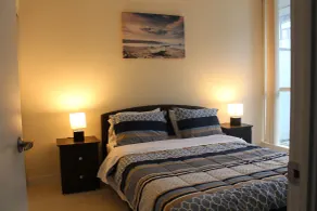Custom Luxury Suite - By Elite Suites - Rom