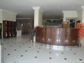 Marina Royal Hotel Suites - Reception